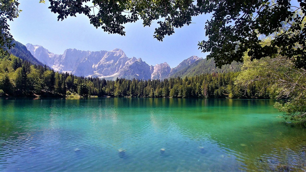 JEZERO JASNA – BELOPEŠKA JEZERA (LAGHI DI FUSINE)